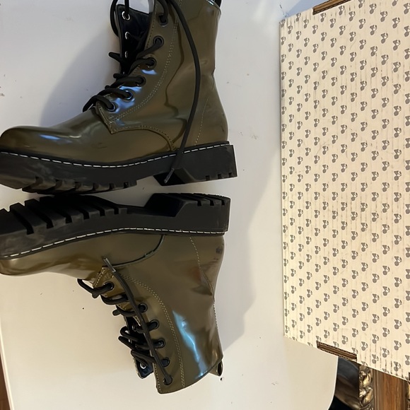 Combat boots - Picture 10 of 10